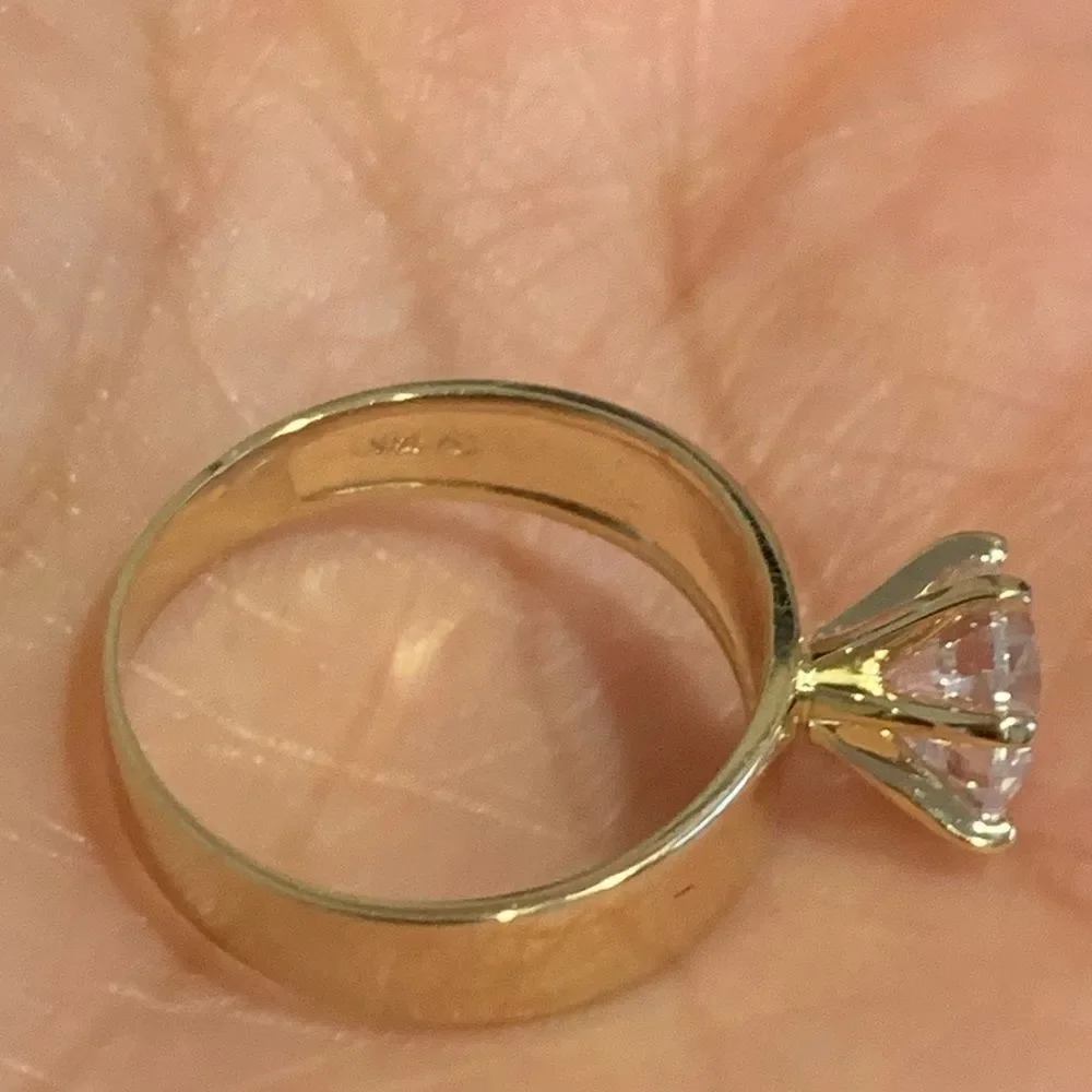 New 1.5ct Solitaire Yellow Gold Engagement Ring - Picture 3 of 9